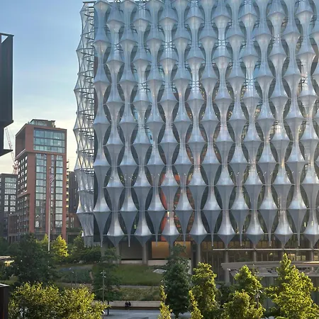 Premier Thames Riverside 2Br In Vauxhall